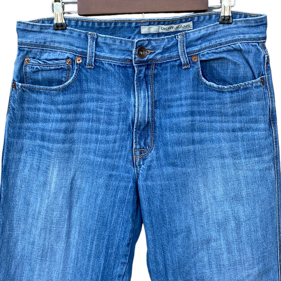 DKNY Men's Blue Denim Medium Wash Faded Whiskered Straight Leg Jeans 34 x 32 - Picture 2 of 6